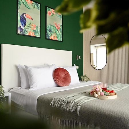 Urban Paradise - Modern Central Accommodation بوخارست المظهر الخارجي الصورة